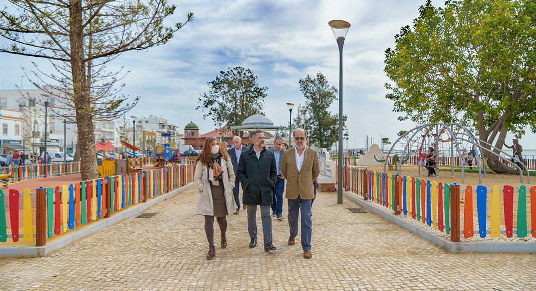 Inauguration de jardins riverains rénovés à Olhão
