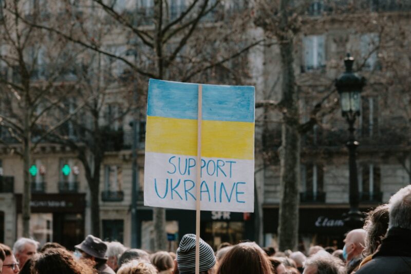 Les permis de protection temporaire pour les Ukrainiens passent à 46 181