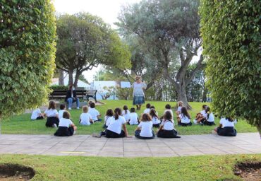 L’école internationale de Vilamoura annonce le 4ème « Moonlight Storytelling » avec Serafim