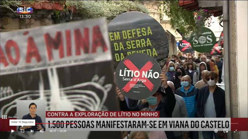 « Les coteaux sont à nous !  Plus de 1 500 personnes manifestent contre le projet du gouvernement de donner le feu vert à l’extraction de lithium dans le nord du Portugal