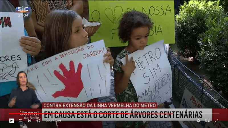 Jeunes et moins jeunes unissent leurs forces pour défendre le parc de Lisbonne