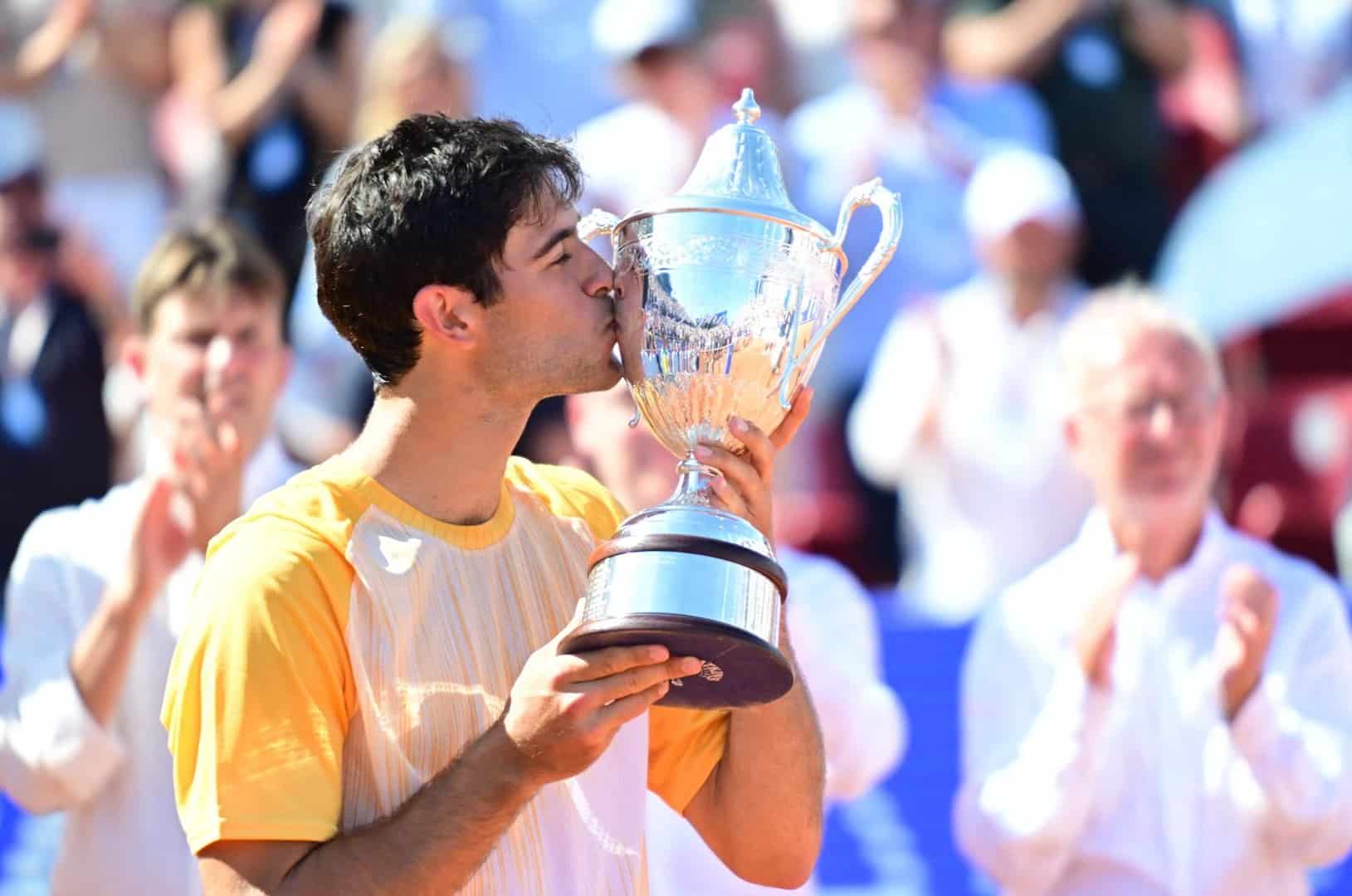 Nuno Borges bat Nadal