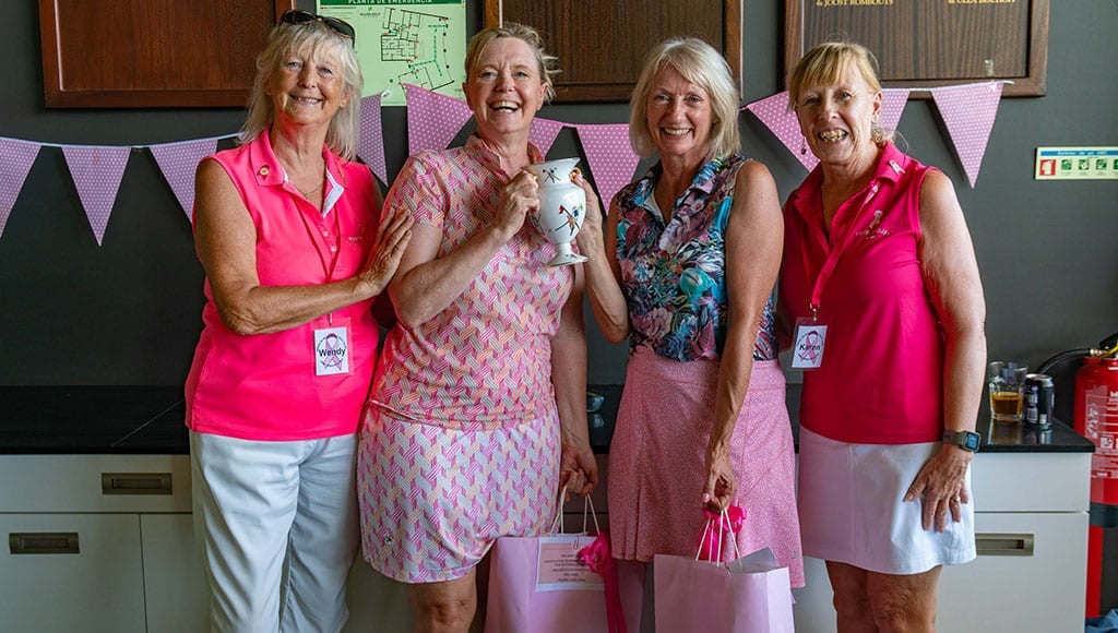 Wendy, Debbie, Sue (gagnantes) et Karen