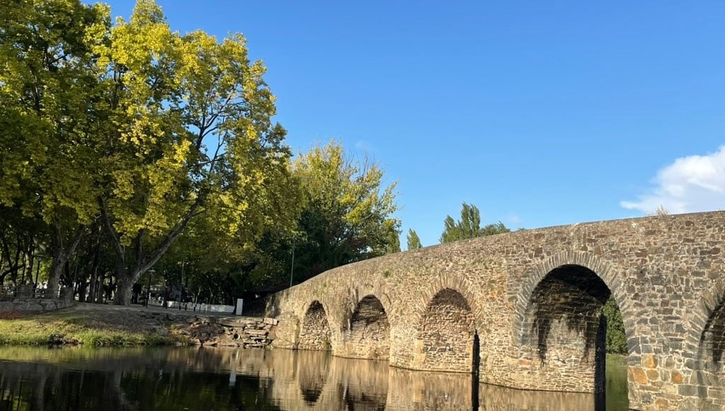 Le pont romain de Sertã, vue depuis la terrasse des boissons de « O Palheiro »