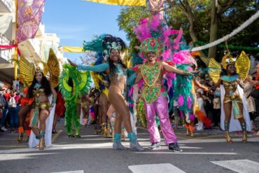 Les célèbres défilés du carnaval de Loulé reviennent en mars