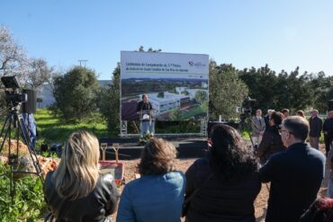 Première pierre posée à l’unité de santé familiale de São Brás de Alportel