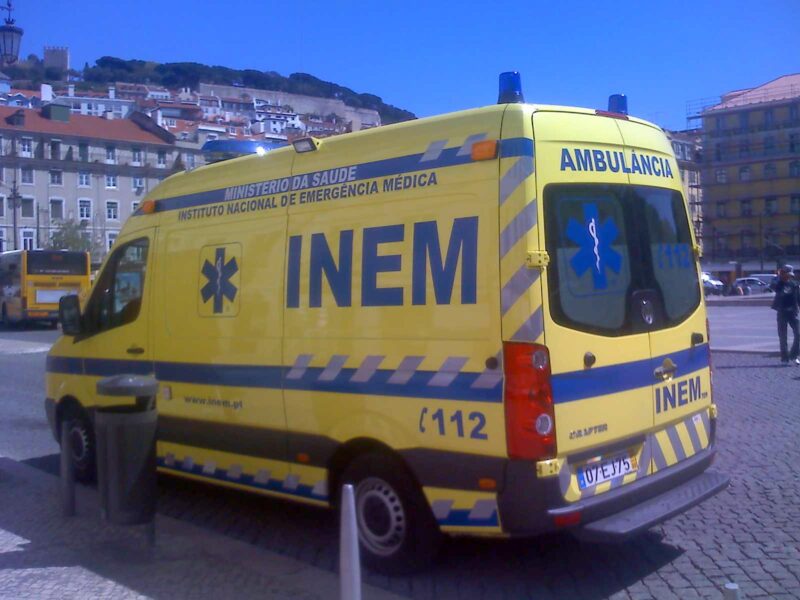 Crise de l’INEM : les pompiers menacent de suspendre les ambulances, les secouristes dénoncent des fraudes à la formation