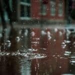 La pluie persiste dans tout le pays jusqu’au week-end