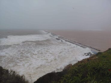 Tempête Leonardo : 134 incidents en 24 h en Algarve Tempête Leonardo : 134 incidents en 24 h en Algarve