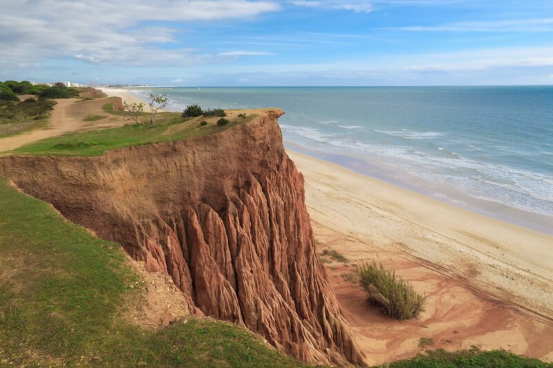 Falésia s’impose parmi les plus belles plages