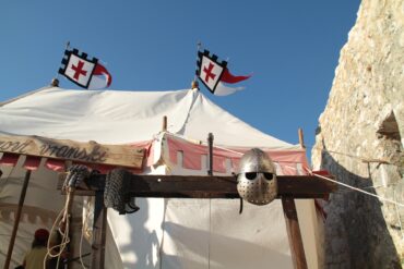 Chevaliers, troubadours et spectacles de feu : les foires médiévales à ne pas manquer