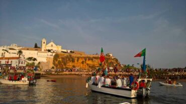 Ferragudo en fête entre terre et mer
