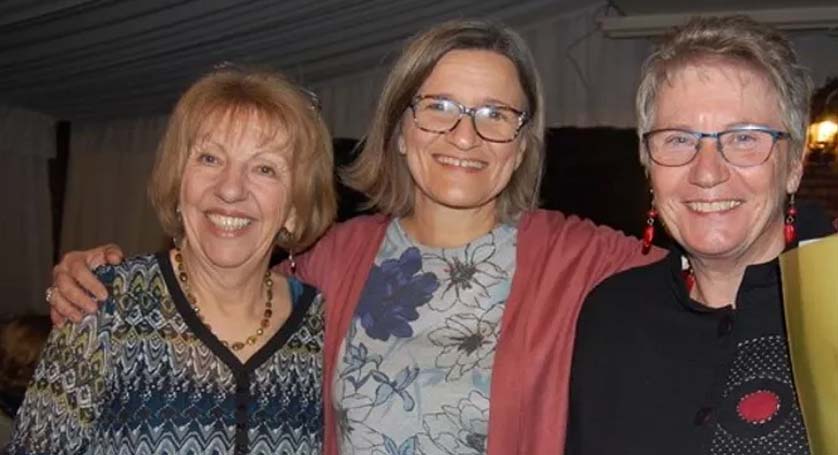 De gauche à droite, Jenny Clarke (présidente), Jane Norris (secrétaire) et Jackie Billings (trésorière)