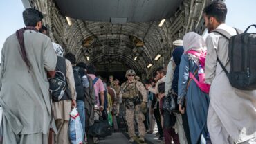 Quatre militaires portugais se sont rendus à Kaboul en mission pour « ramener 50 Afghans en fuite chez eux »