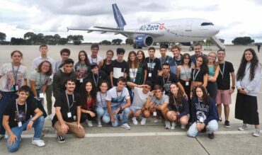 Le premier vol parabolique du Portugal ravit 30 jeunes