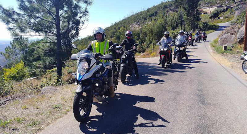 Les motards seniors de l’Algarve profitent d’une balade vallonnée