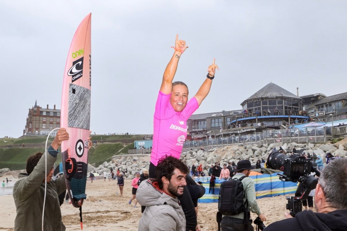 Yolanda Hopkins couronnée triple championne des Boardmasters | Vivre le ...