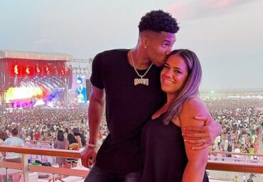 La superstar de la NBA partage une photo au festival de Portimão
