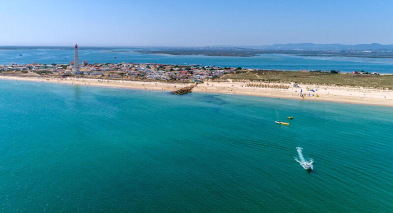 L’île de Farol en Algarve parmi les « meilleurs joyaux cachés d’Europe  »