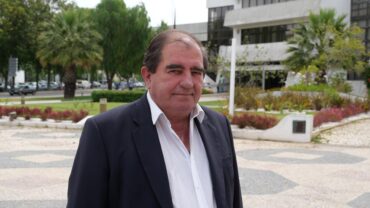 Le maire d’Albufeira est sorti de l’hôpital après « un excellent rétablissement »