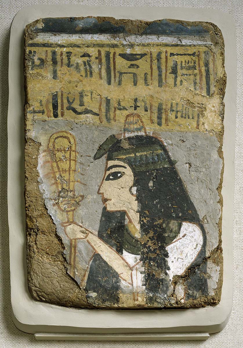 Peinture égyptienne d'une femme avec une perruque et un cône de tête, vers 1250-1200 avant notre ère