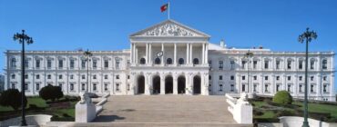 Le Parlement portugais sera dissous le 15 janvier