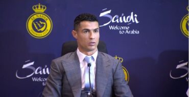 Cristiano Ronaldo dévoilé devant des milliers de fans en Arabie Saoudite
