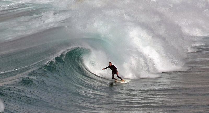 L’événement de qualification de la World Surf League aux Açores annulé en raison de tempêtes