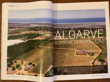 Le « discret » de l’Algarve (vin) révolution » en couverture de Grande Escolhas