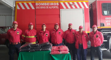 Uniformes pour les pompiers de São Brás