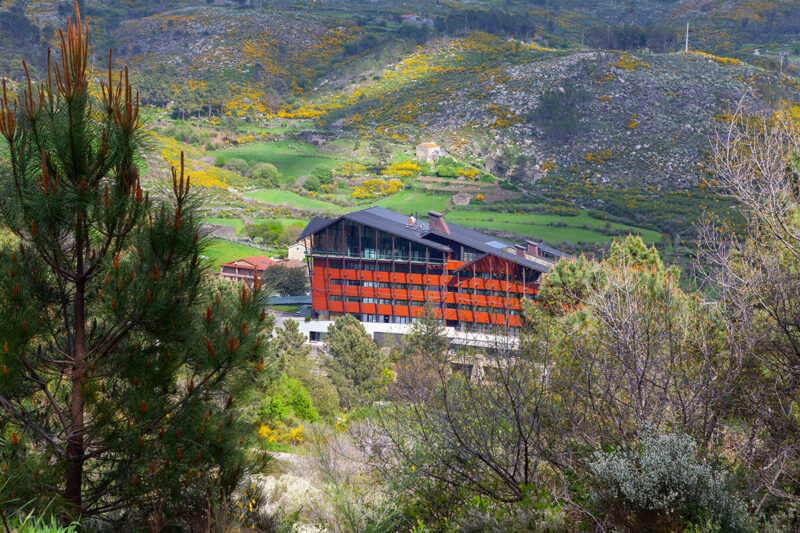 Le tourisme de la Serra da Estrela touché par une « vague d’annulations » après un incendie de forêt