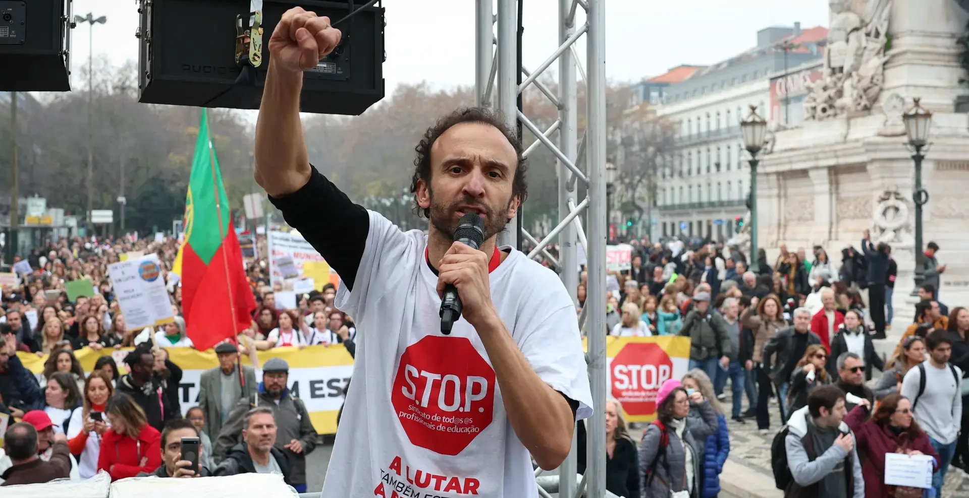 Sindicato quer que presidente Marcelo ‘se manifeste sobre greve de professores’